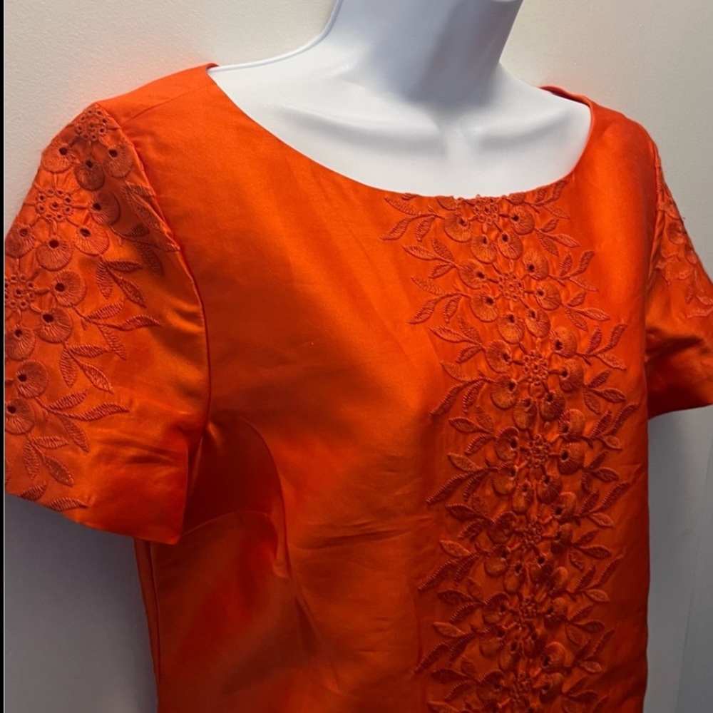 C. Wonder silk dress size 10